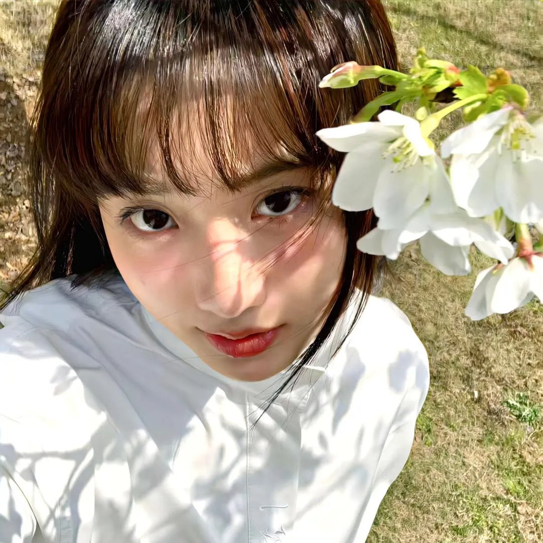 港口的日本姑娘